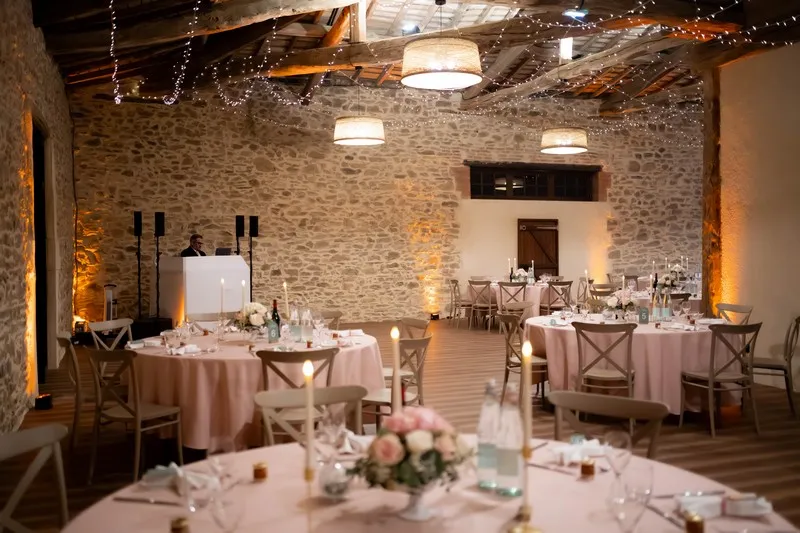 Domaine de réception pour mariage, Saint-Martin-en-Haut, La Cour de Marius