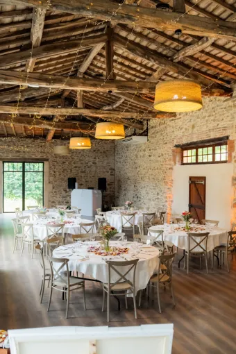Mariage dans les Monts du Lyonnais vers Saint-Martin-en-Haut, Grezieu-le-Marché, vers Saint-Martin-en-Haut, La Cour de Marius