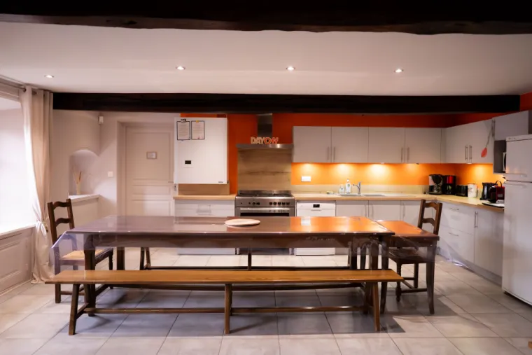 Réserver un gîte parfaitement adapté aux séjours hors saison, Grezieu-le-Marché, vers Saint-Martin-en-Haut, La Cour de Marius