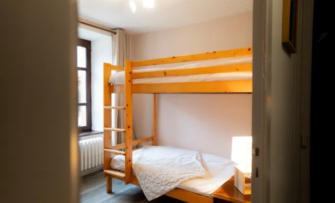 La chambre "Lucie", Grezieu-le-Marché, vers Saint-Martin-en-Haut, La Cour de Marius